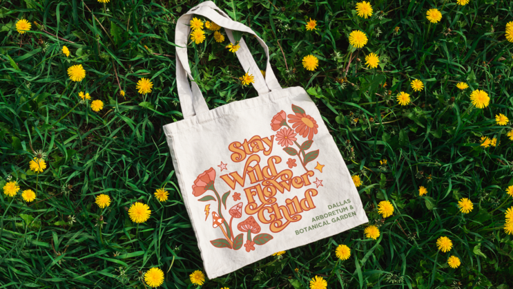 Custom tote bag for a botanical garden